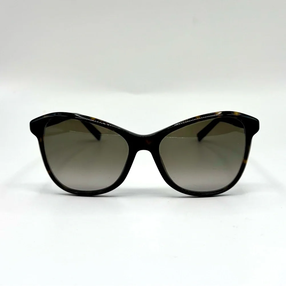 Givenchy preowned very